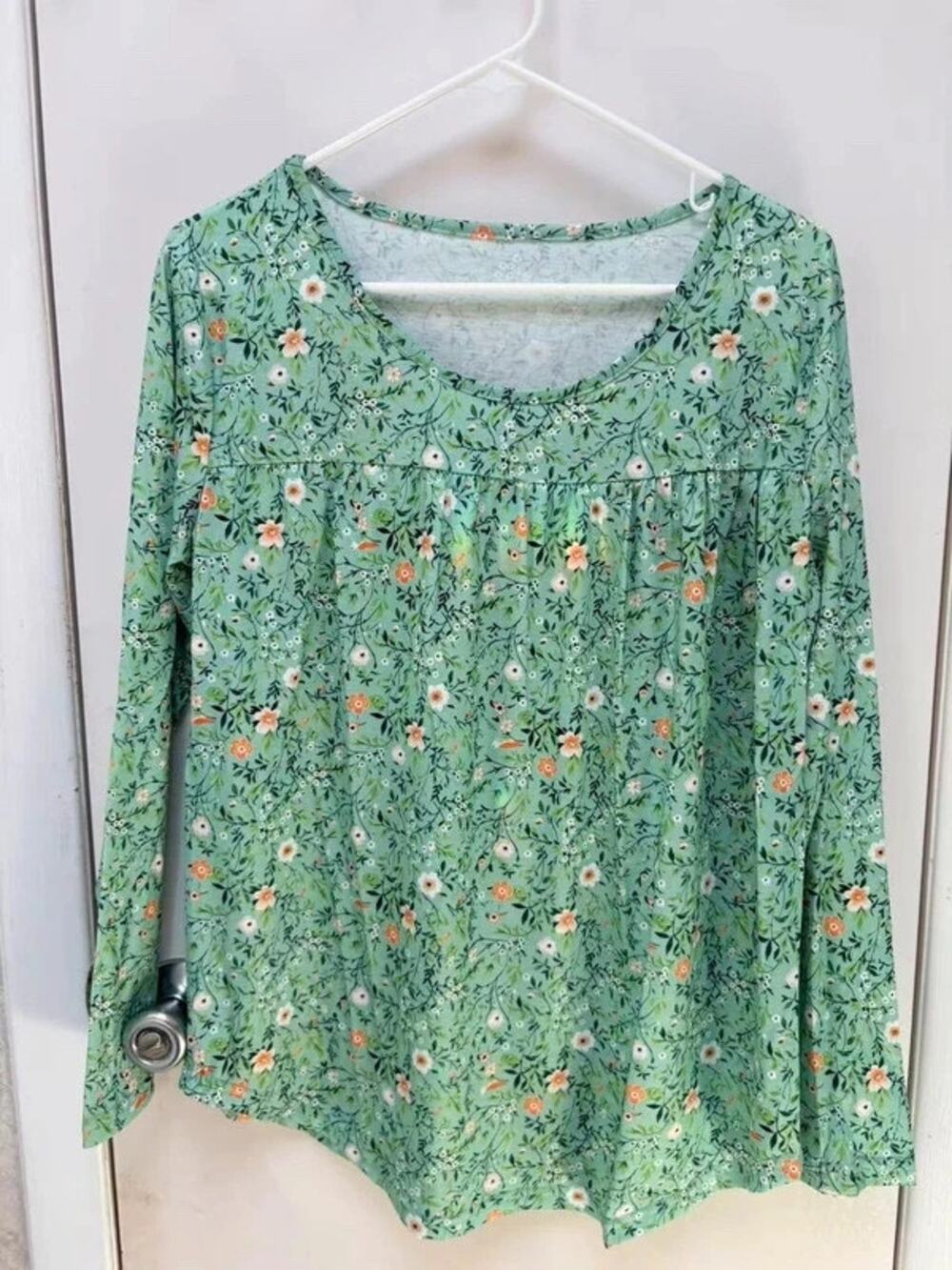 Women Floral Long Sleeve Top Sage Green Scoop Neck Pleated Tunic Blouse Casual M